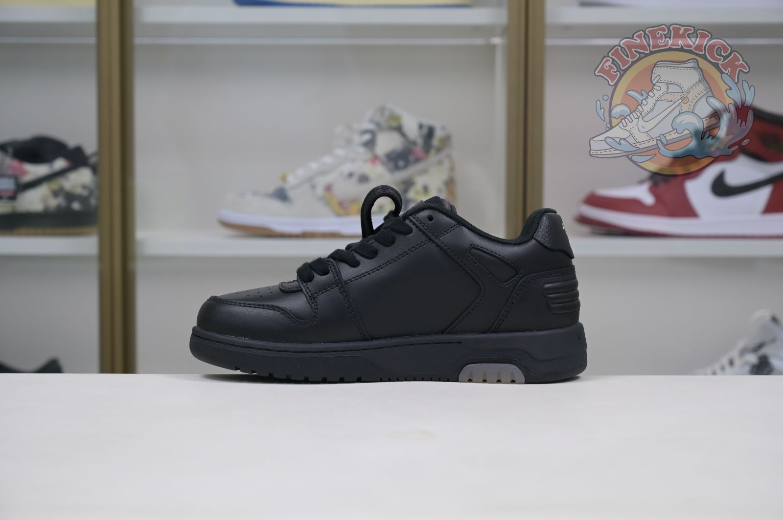 OFF-WHITE Ous Of Office