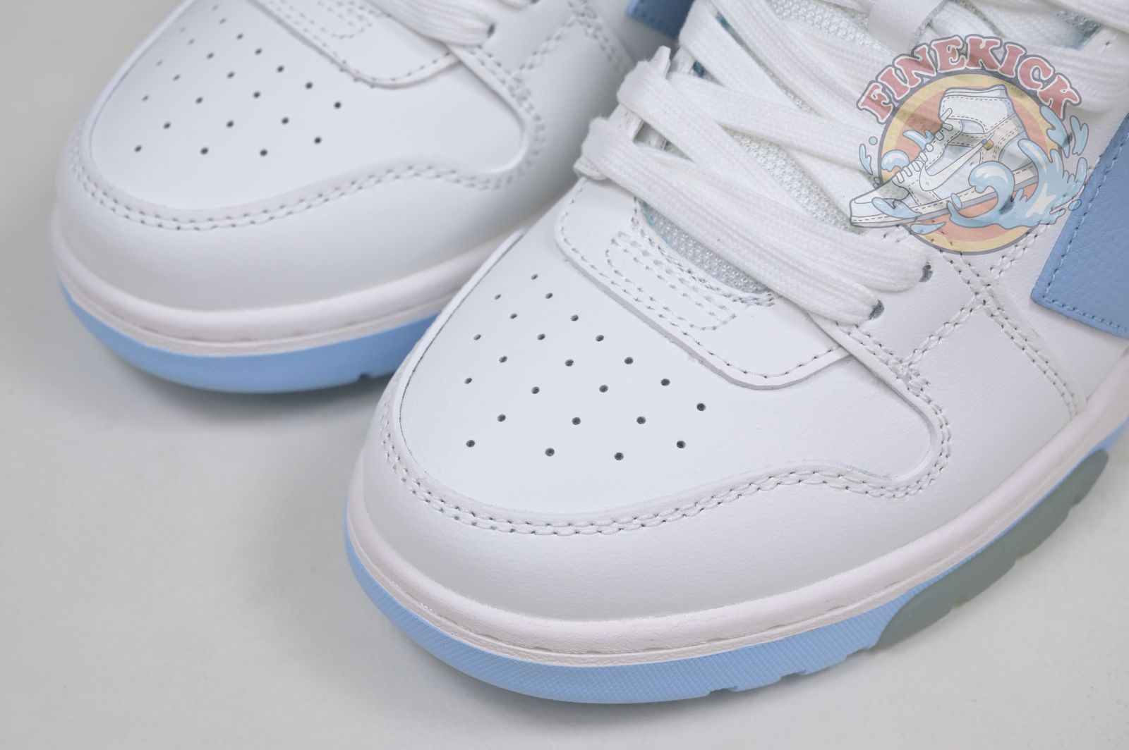 OFF-WHITE Ous Of Office