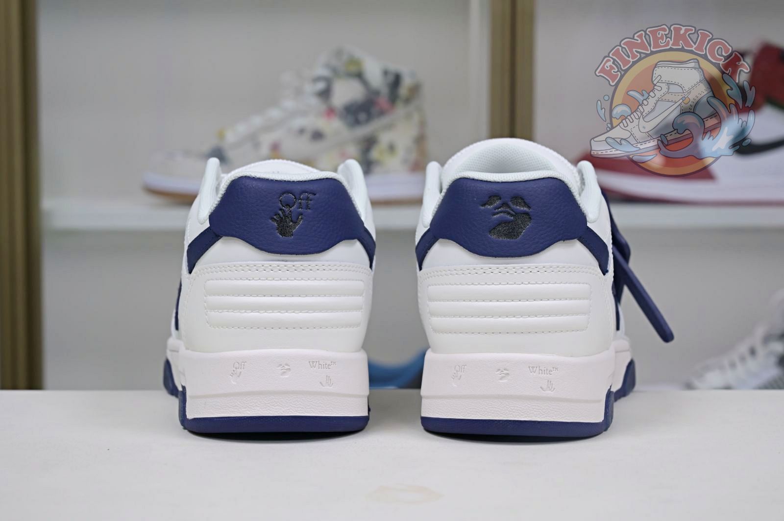 OFF-WHITE Ous Of Office