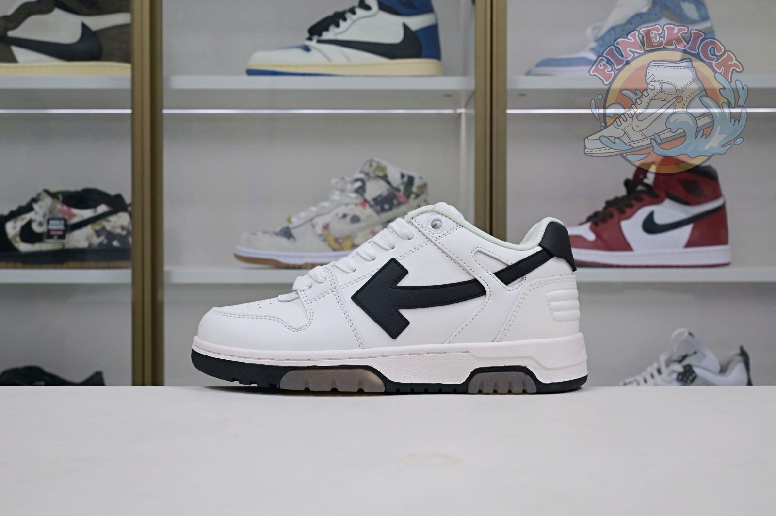 OFF-WHITE Ous Of Office