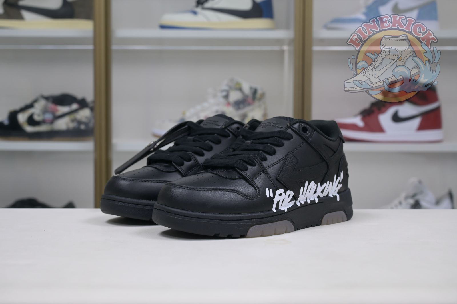 OFF-WHITE Ous Of Office