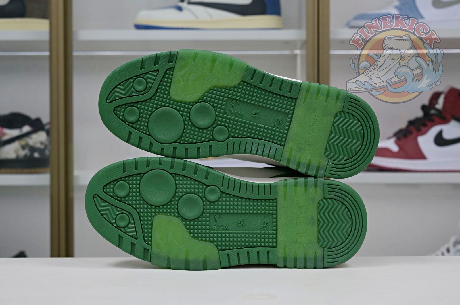 OFF-WHITE Ous Of Office