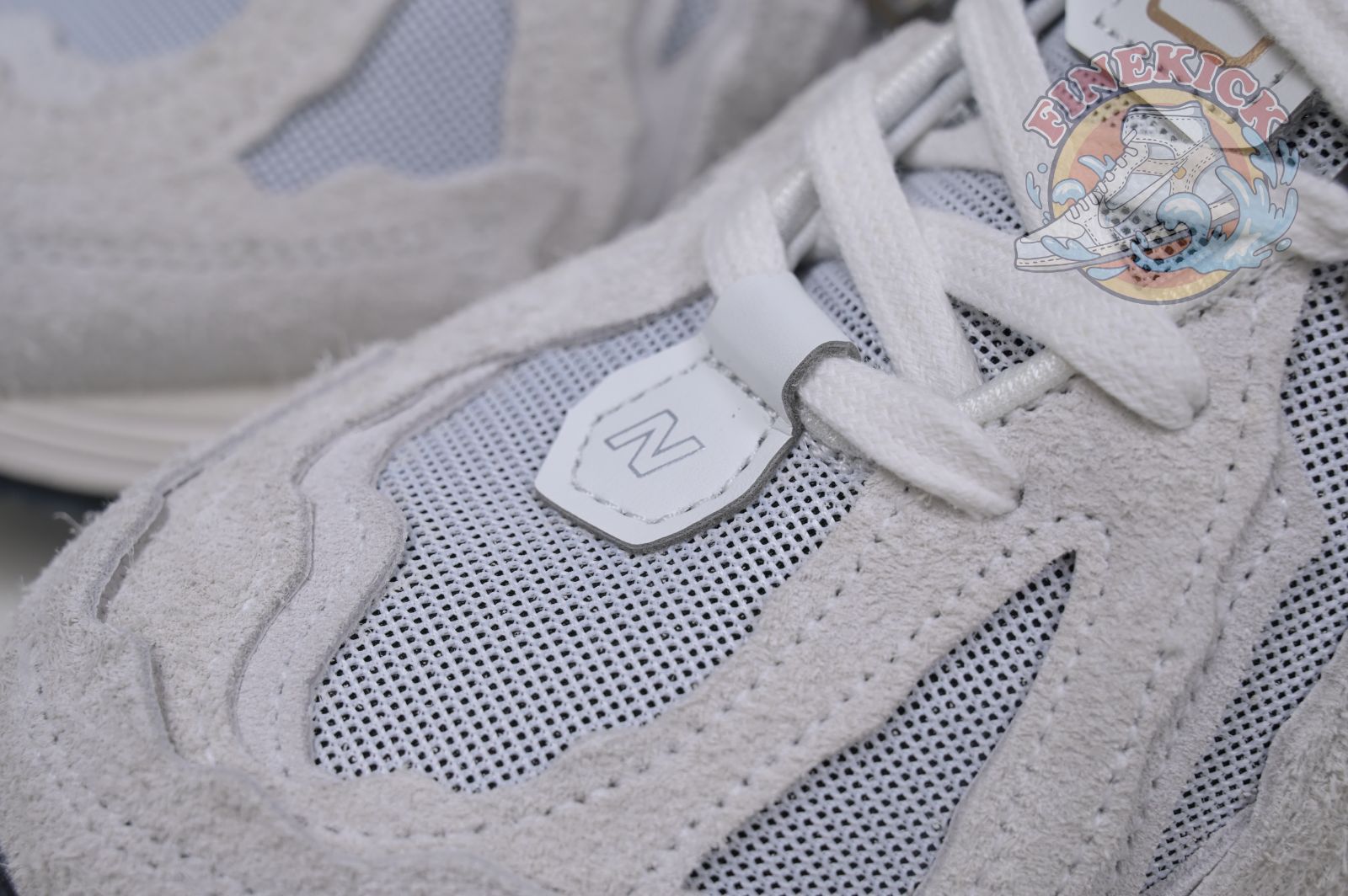 New Balance NB 1906R