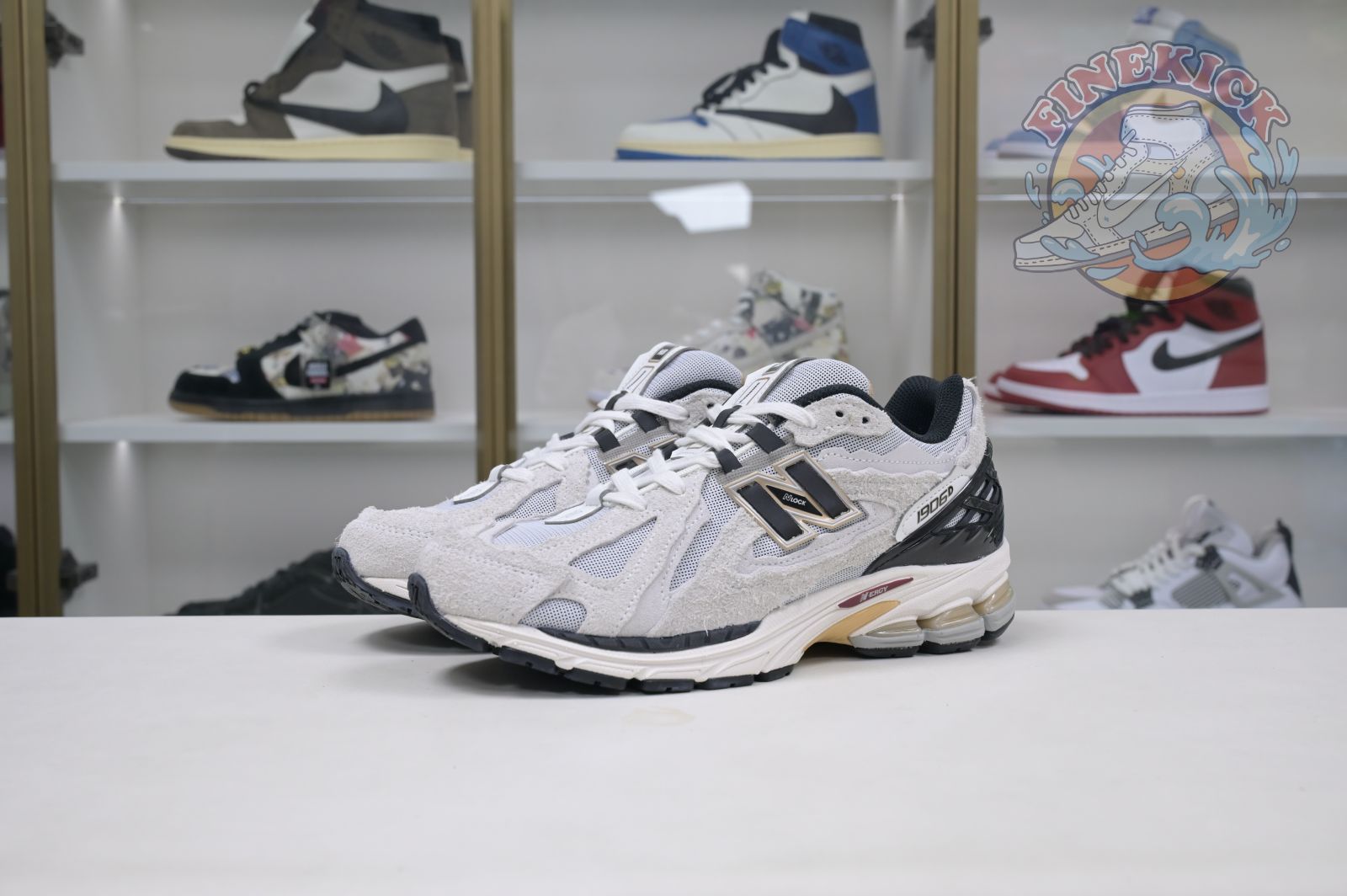 New Balance NB 1906R