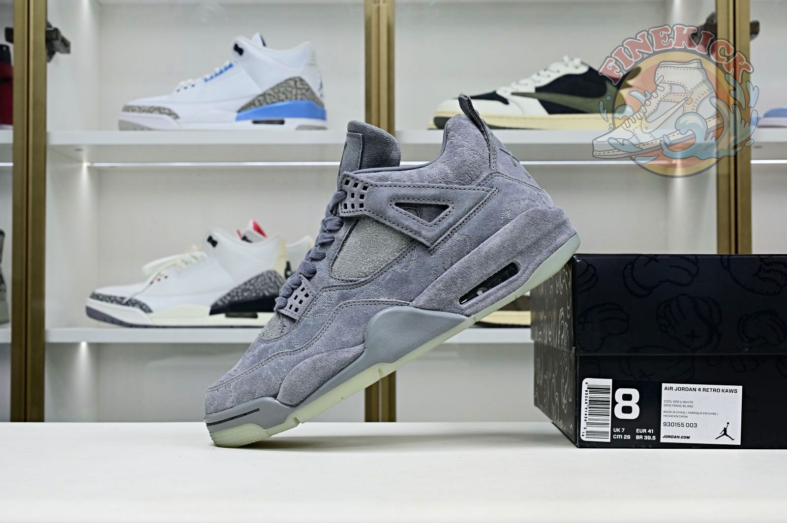 Air Jordan 4 retro kaws