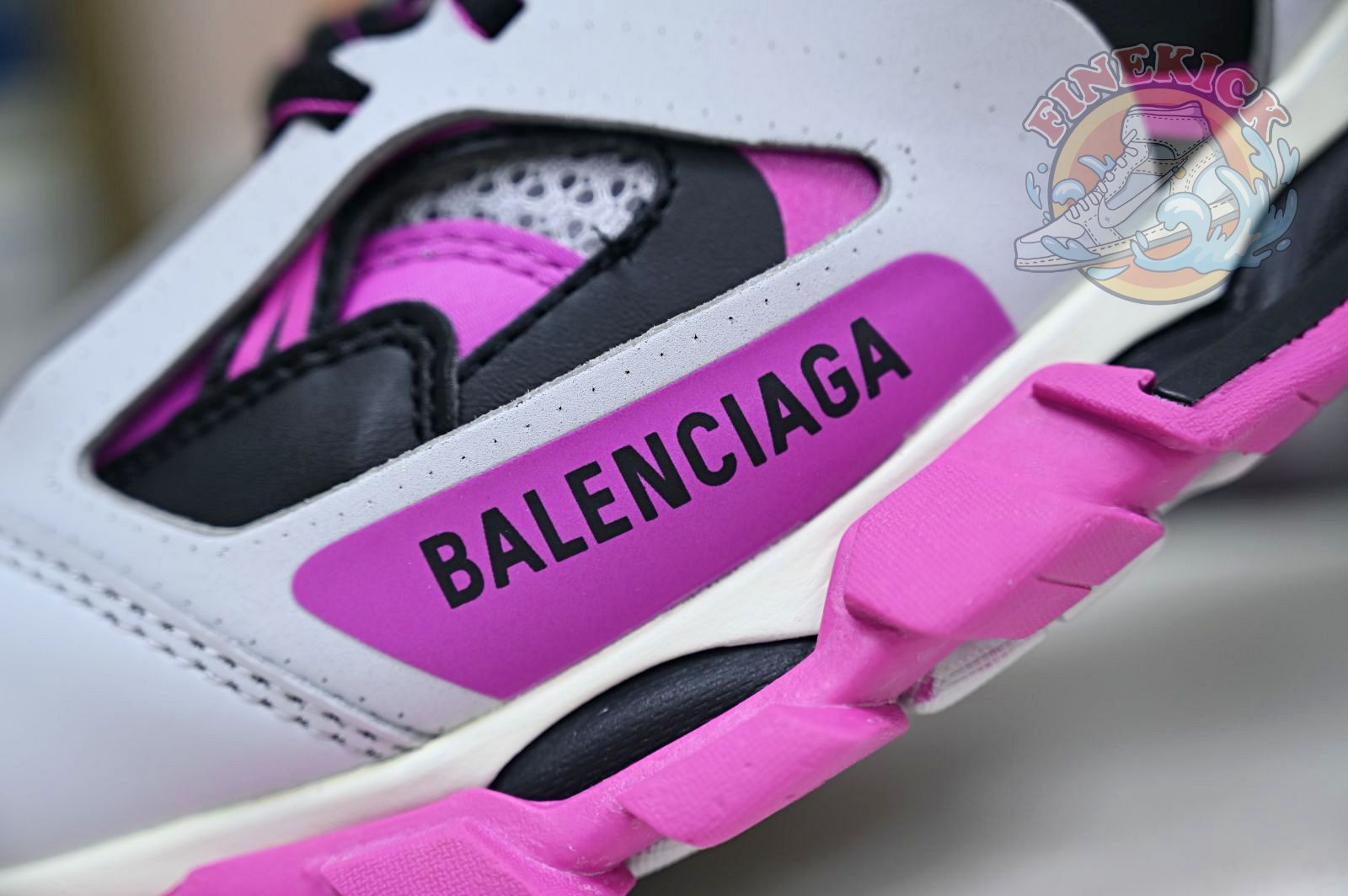 Balenciaga BLGA  Track(LED)