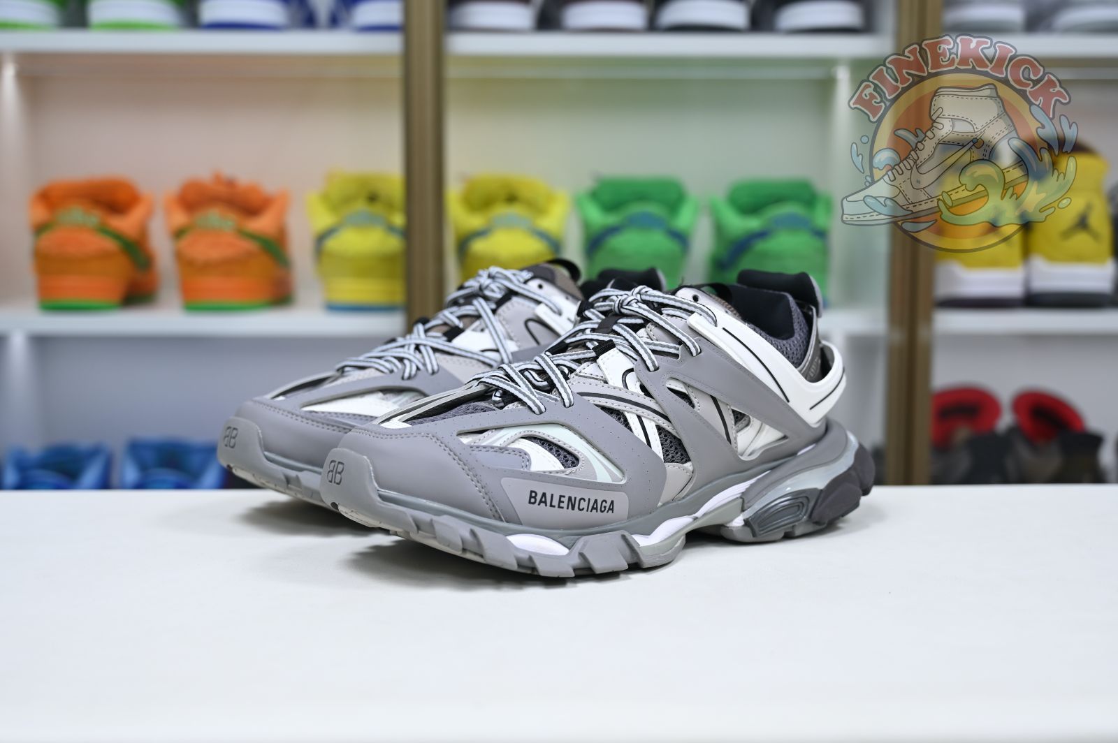 Balenciaga BLGA  Track(LED)