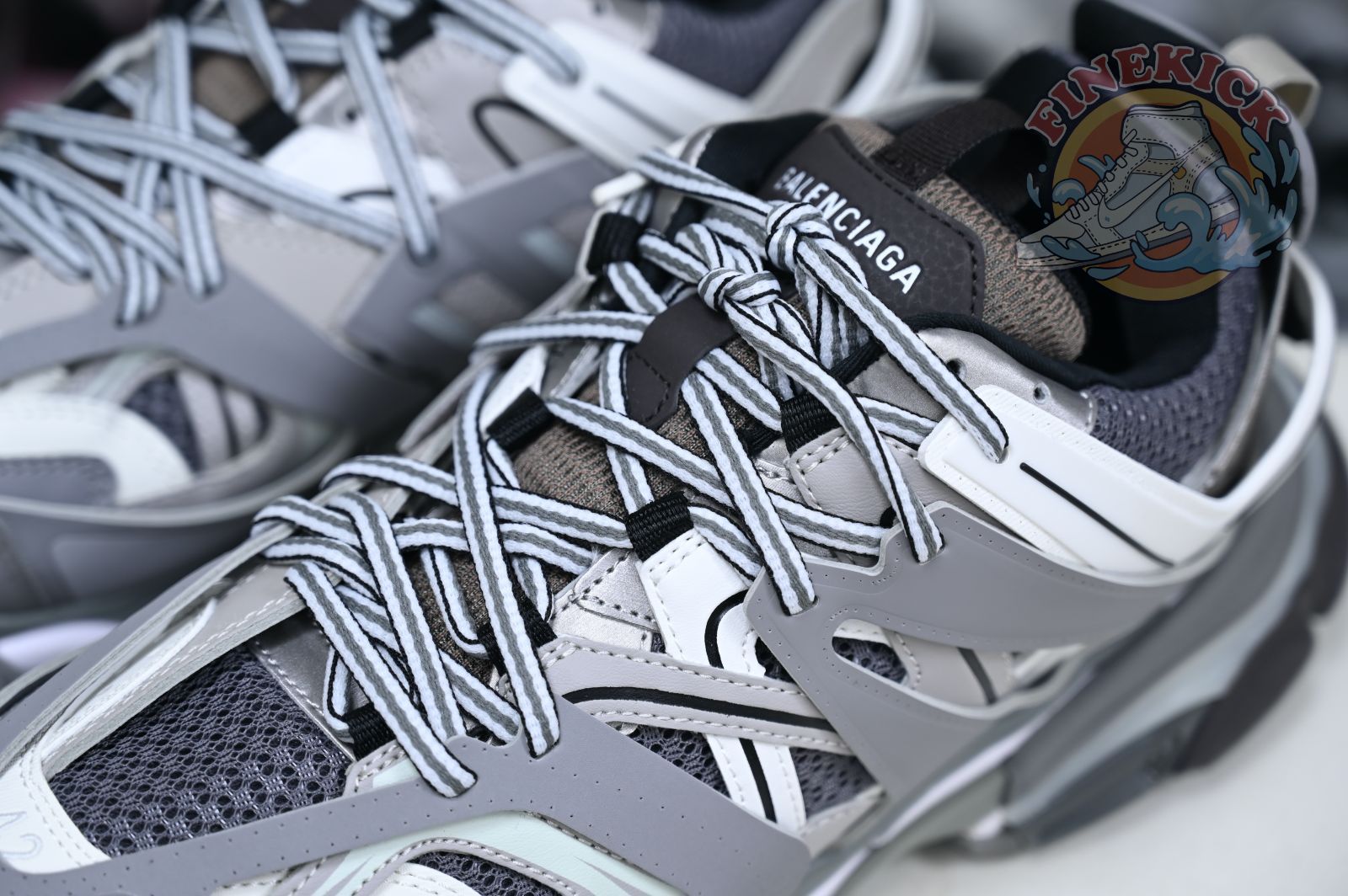 Balenciaga BLGA  Track(LED)