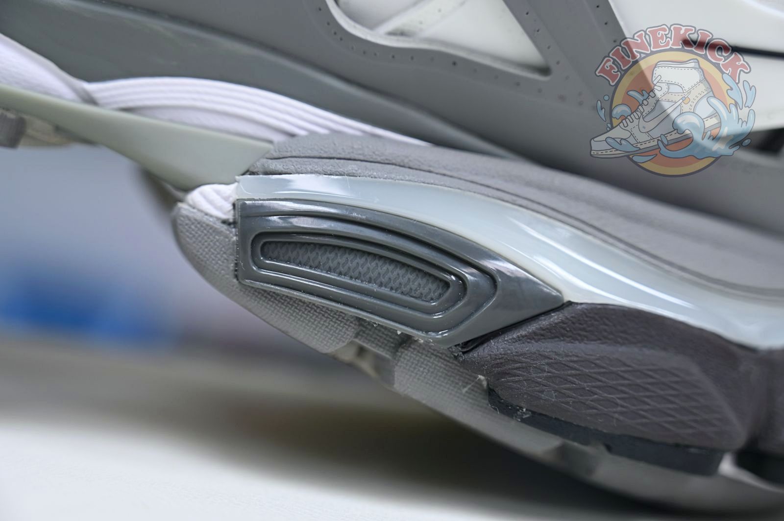 Balenciaga BLGA  Track(LED)