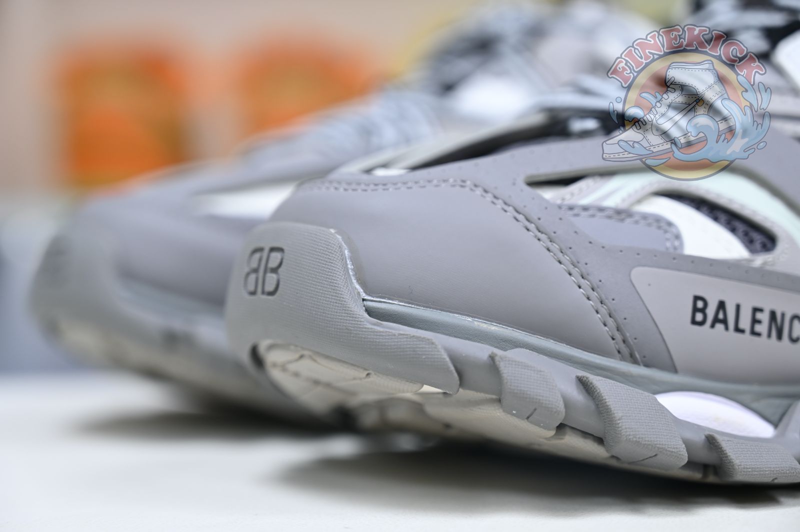 Balenciaga BLGA  Track(LED)