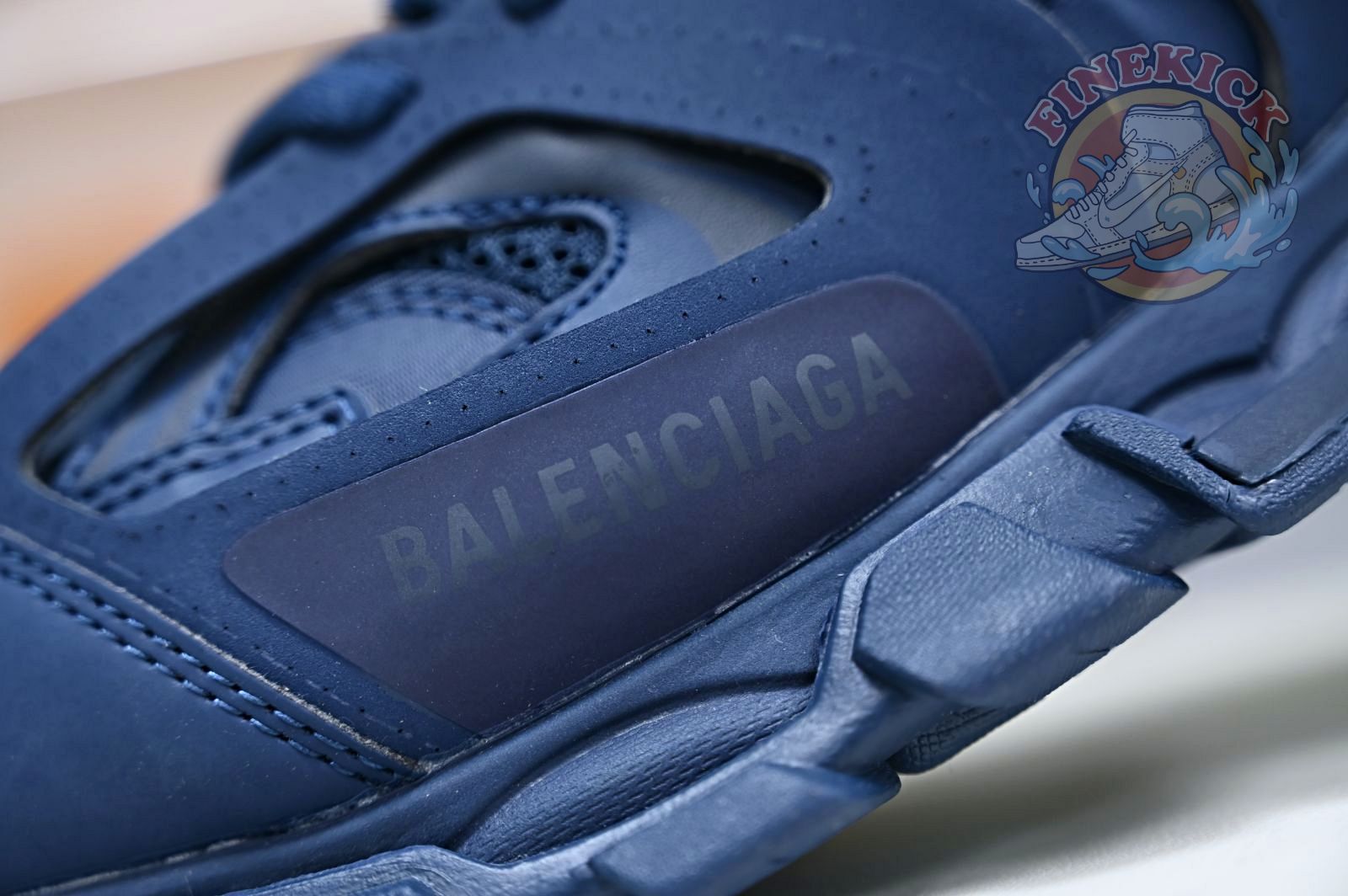 Balenciaga BLGA  Track(LED)