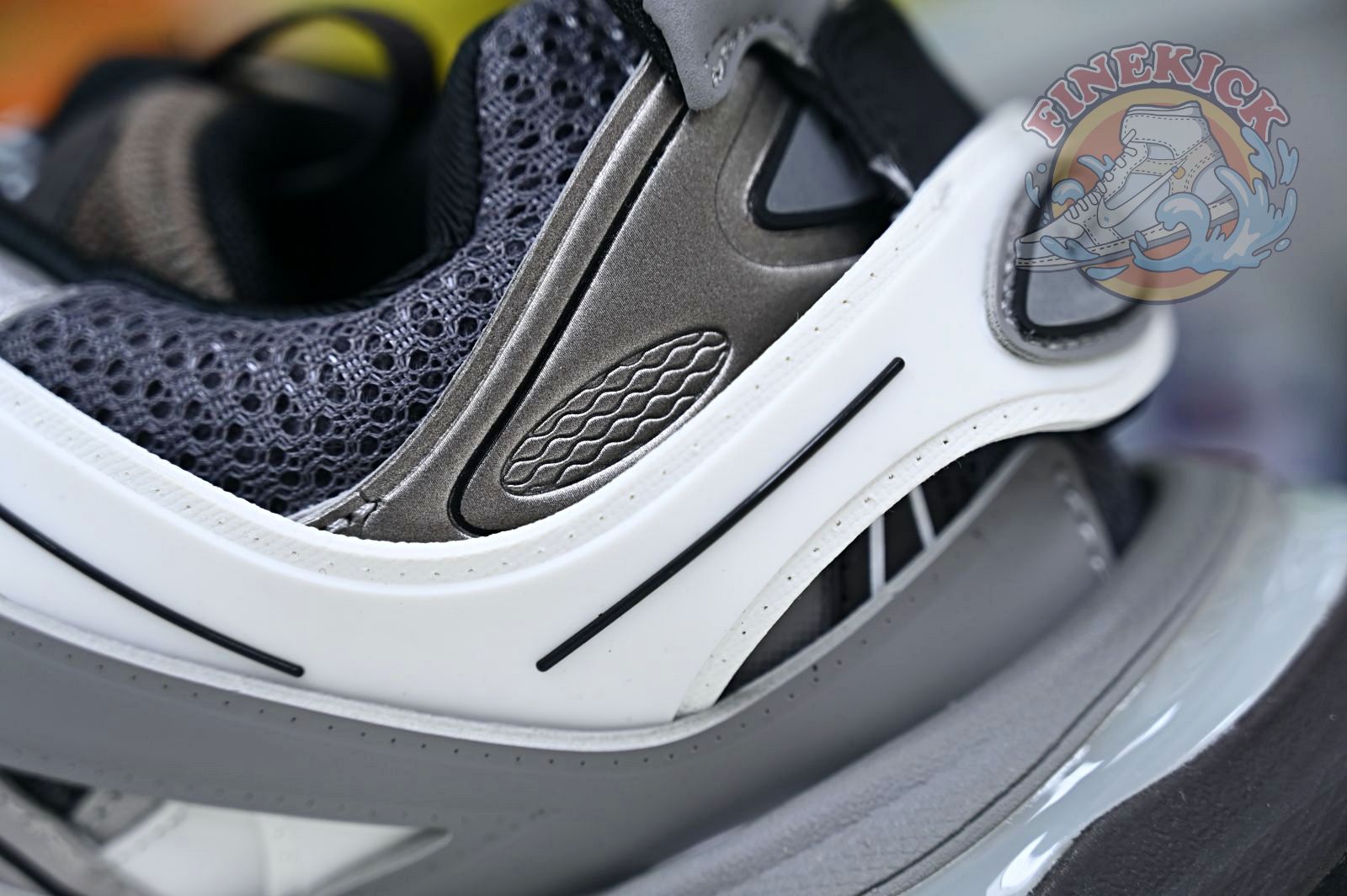 Balenciaga BLGA  Track(LED)