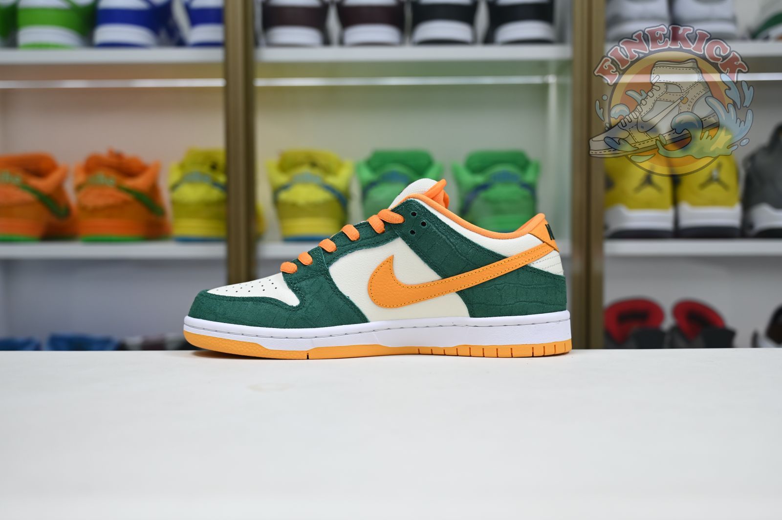 Nike Dunk SB Low Pro