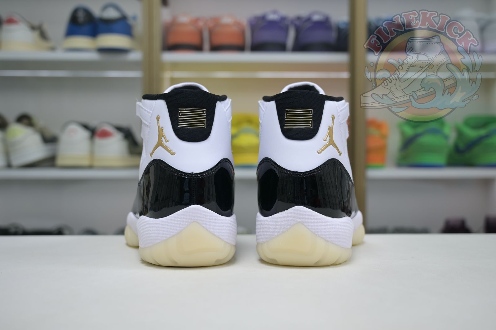 Air Jordan 11