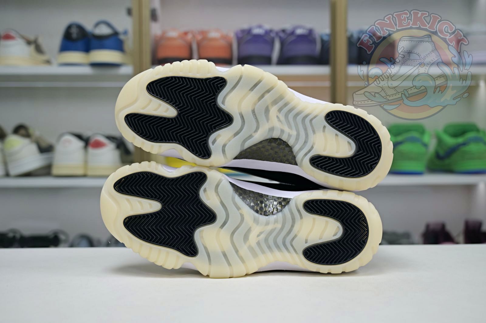 Air Jordan 11