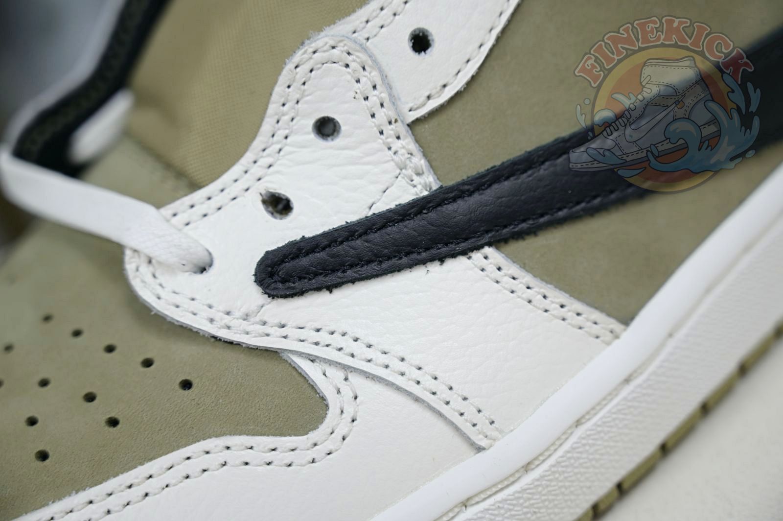 Travis Scott x Air Jordan 1  Low Golf 6.0