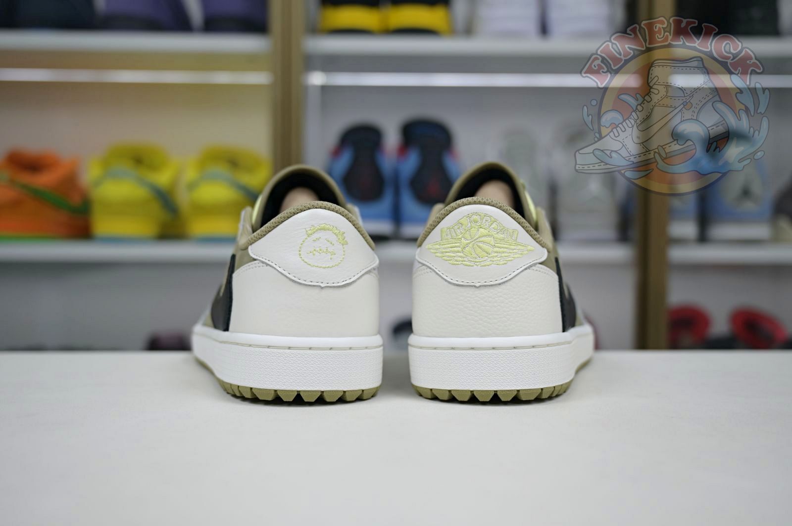 Travis Scott x Air Jordan 1  Low Golf 6.0