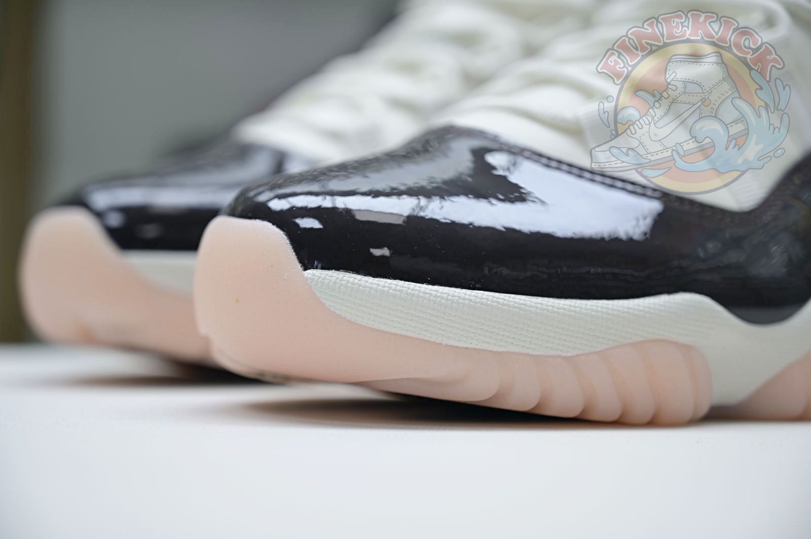 Air Jordan 11