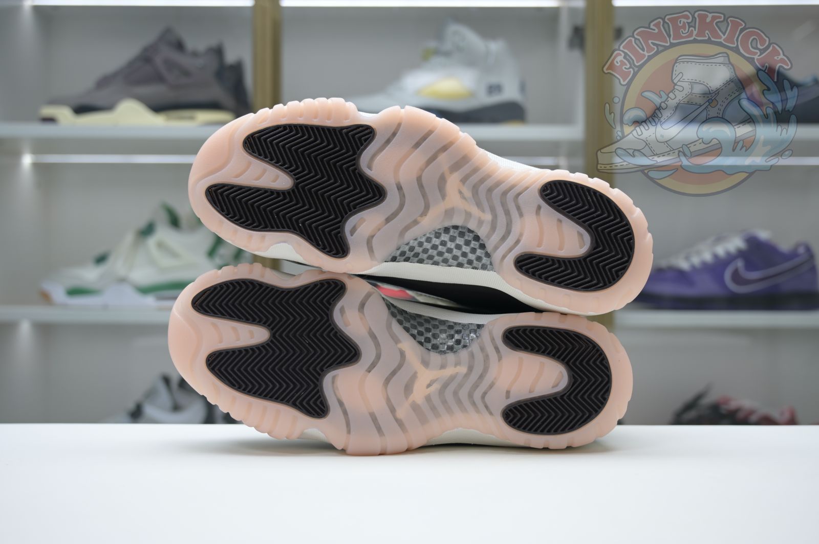 Air Jordan 11