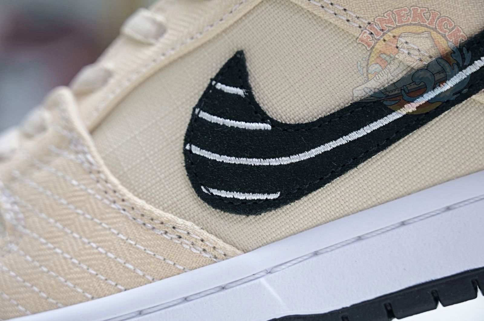 Albino & Preto x Nike Dunk SB Low Pro