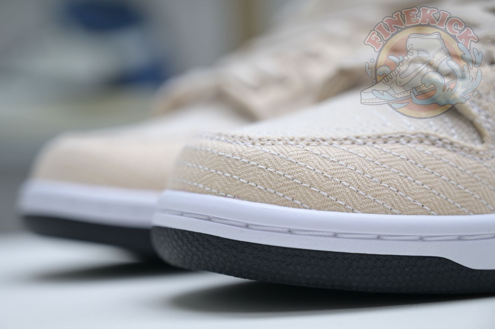 Albino & Preto x Nike Dunk SB Low Pro