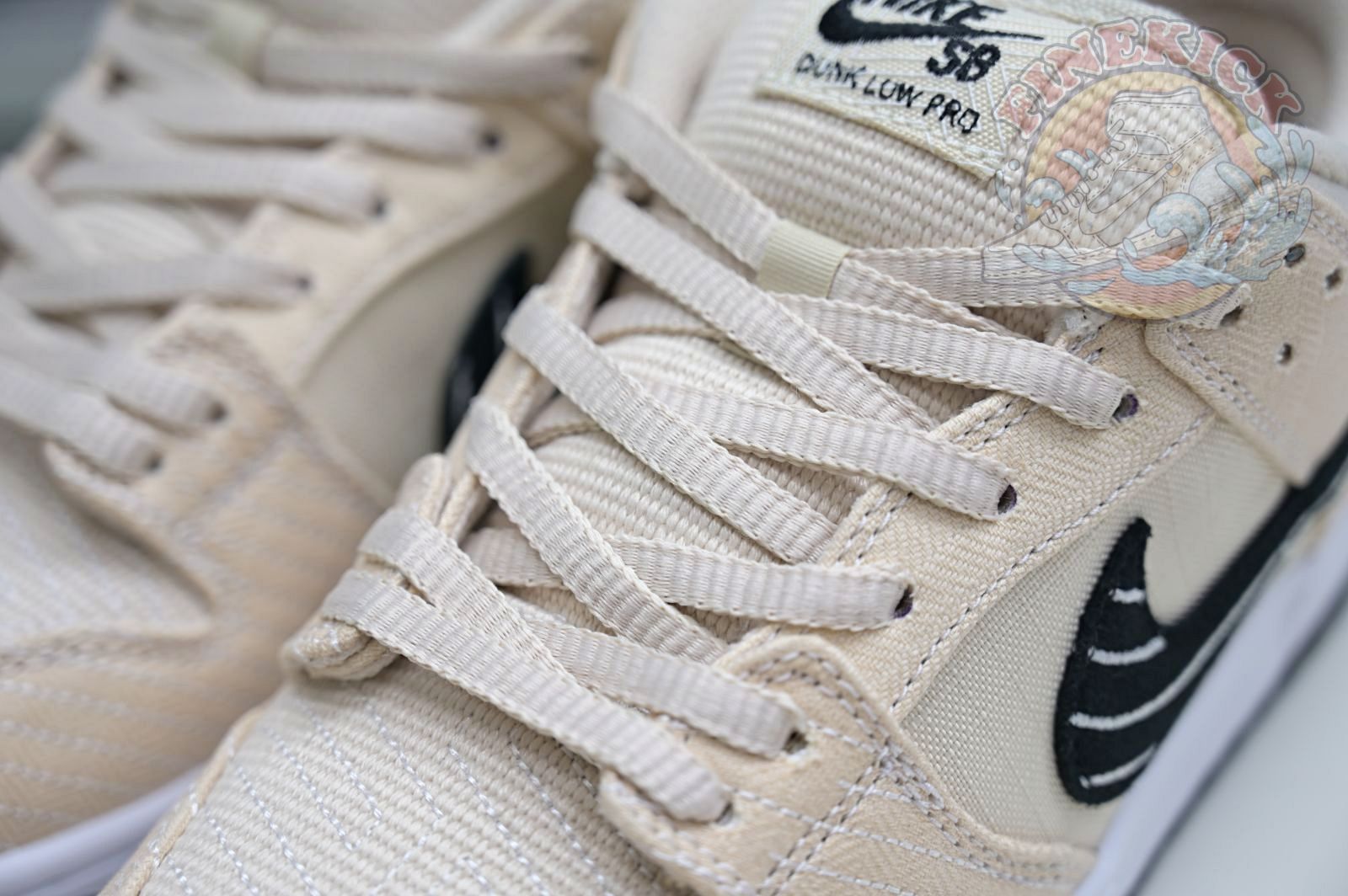 Albino & Preto x Nike Dunk SB Low Pro