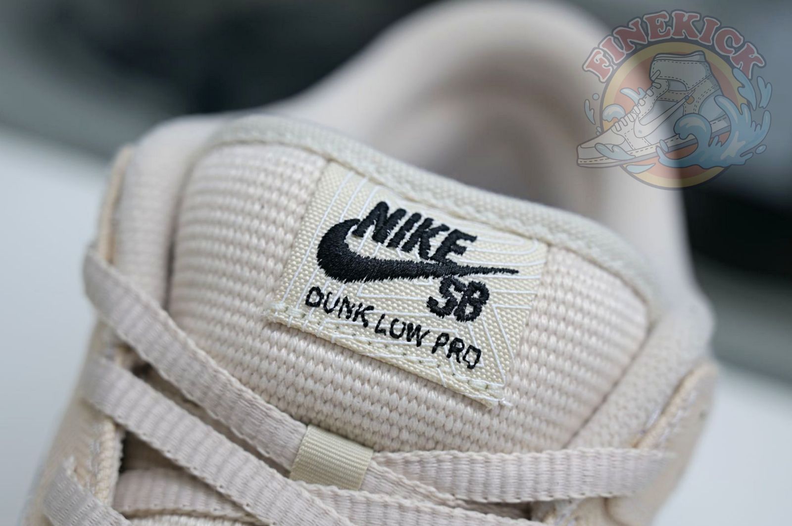 Albino & Preto x Nike Dunk SB Low Pro