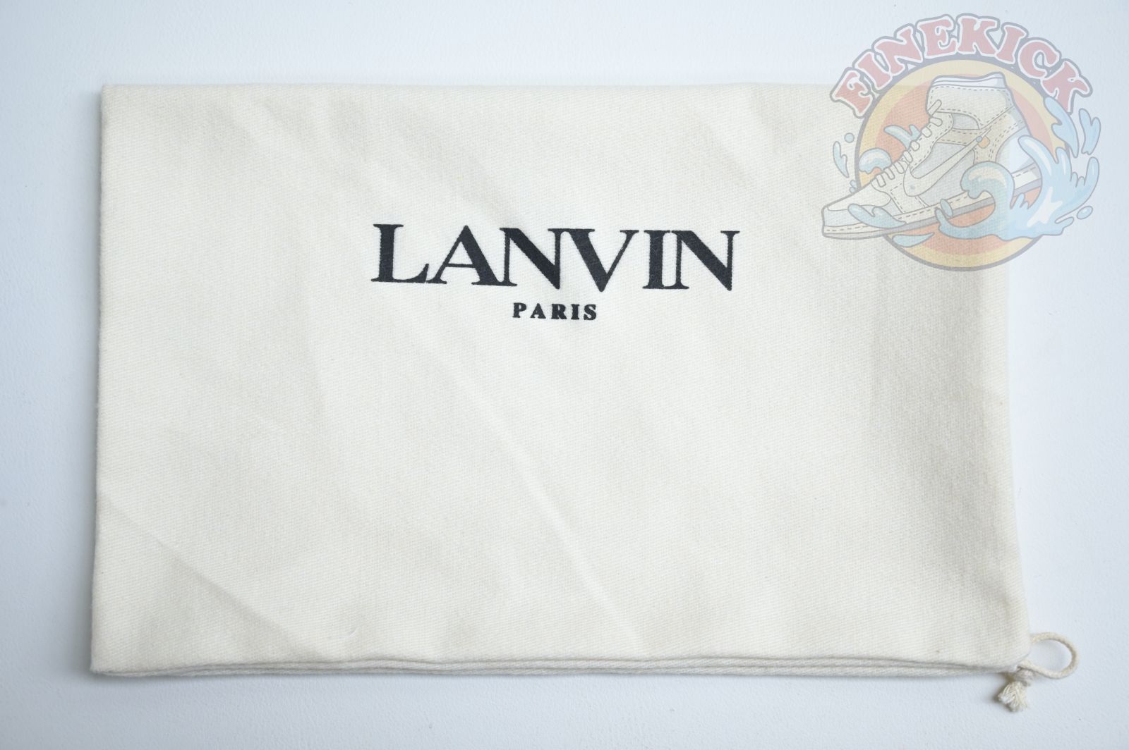 Lanv*n  Curb