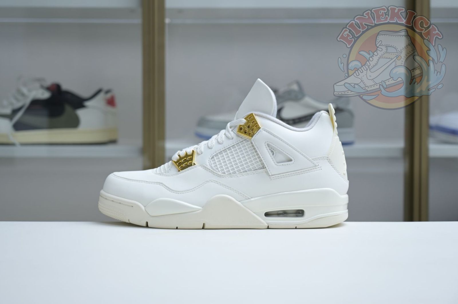 Air Jordan 4