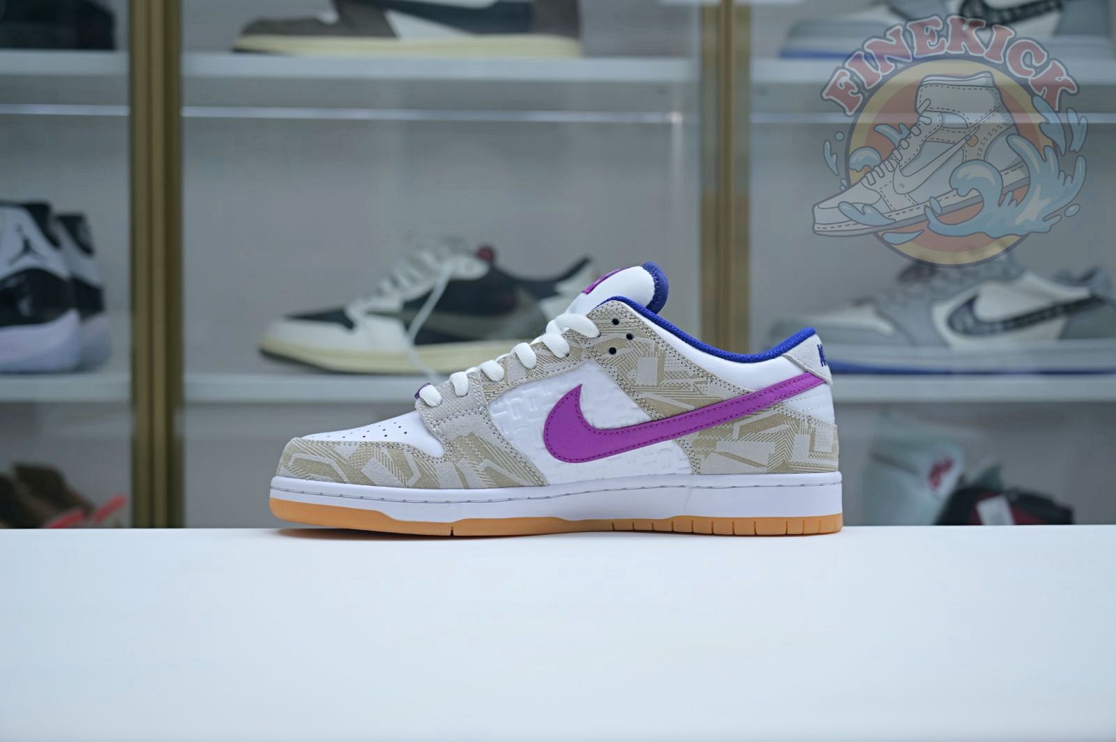 Rayssa Leal x Nike SB Dunk Low