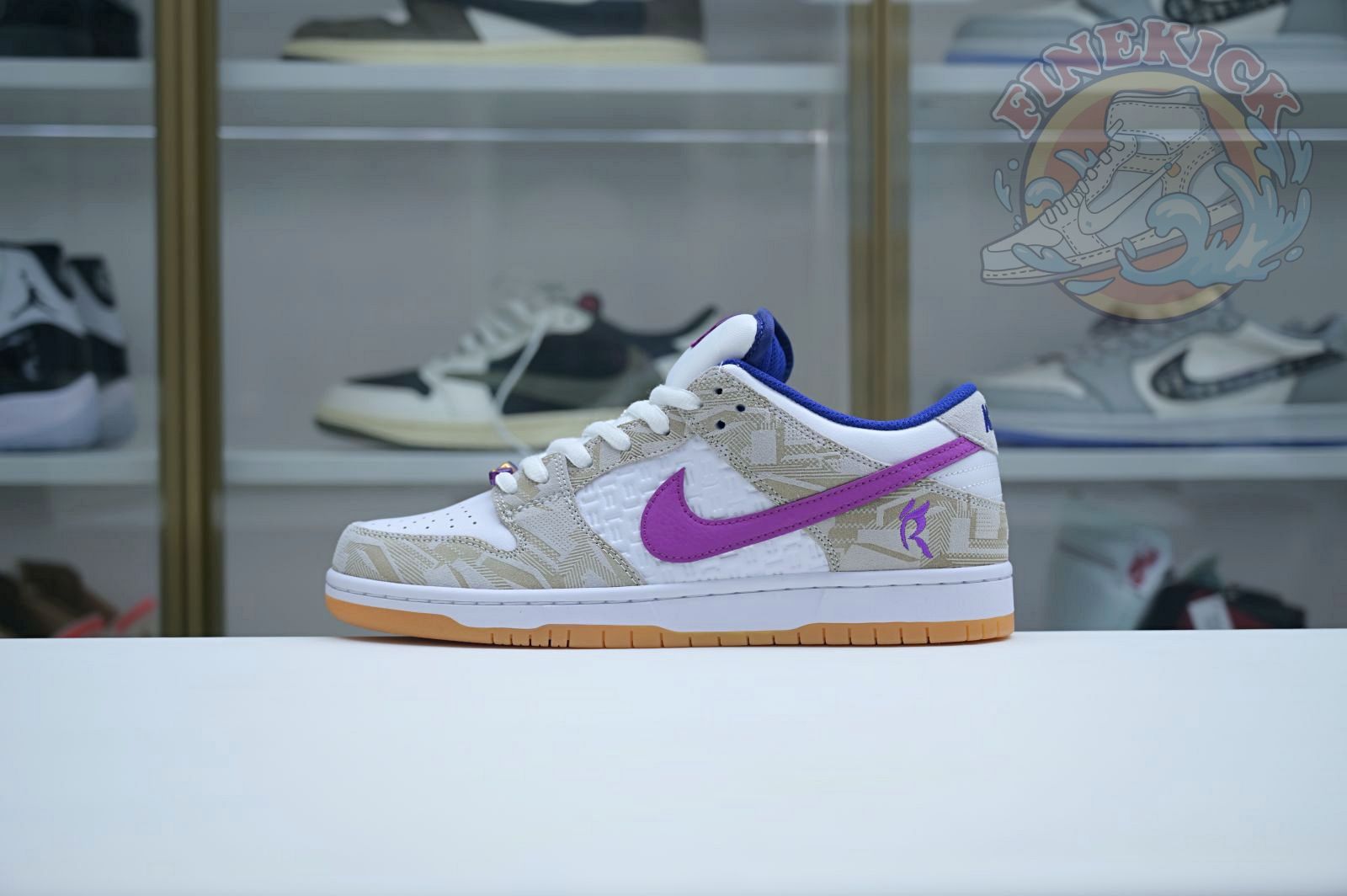 Rayssa Leal x Nike SB Dunk Low