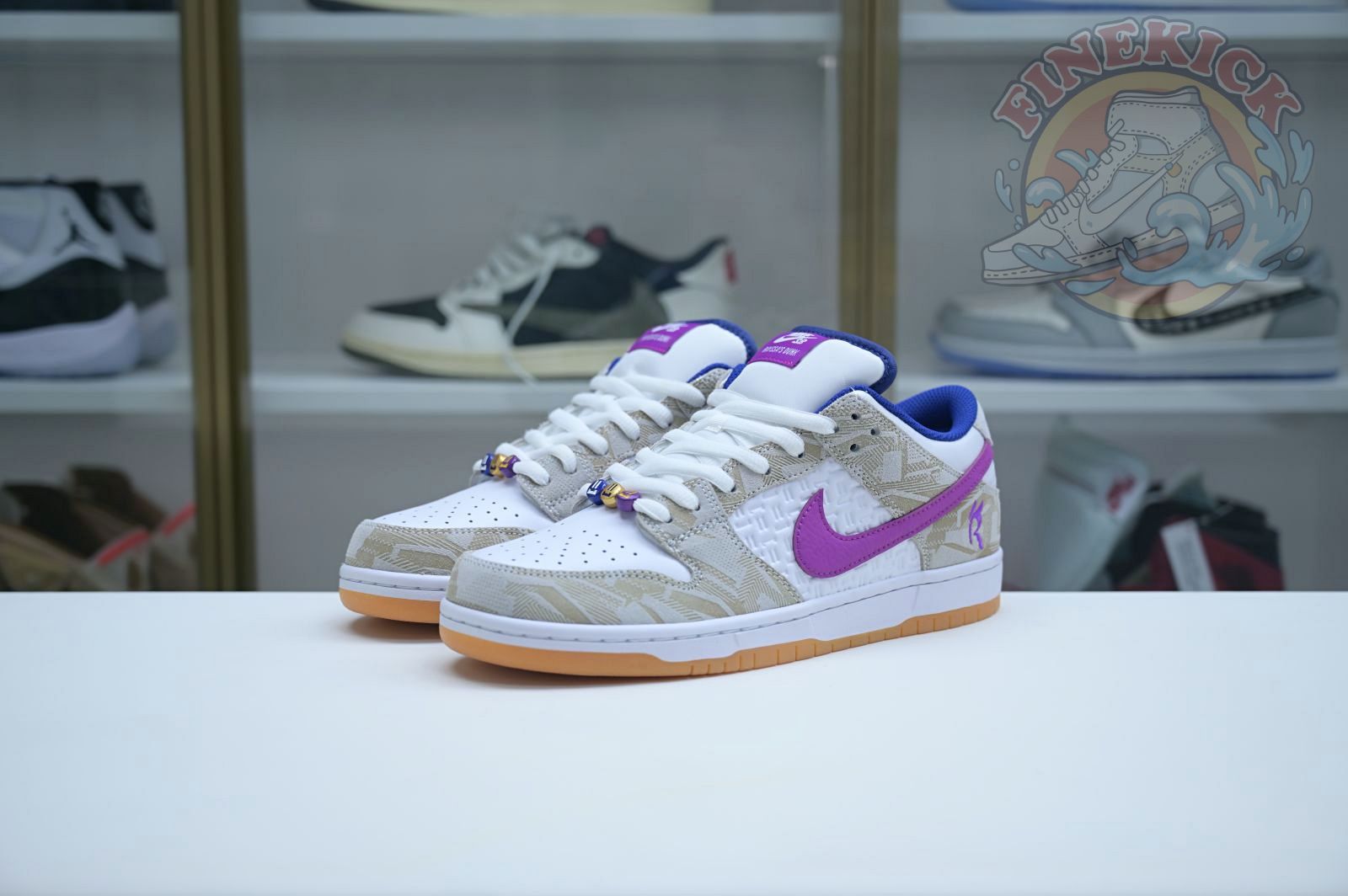 Rayssa Leal x Nike SB Dunk Low