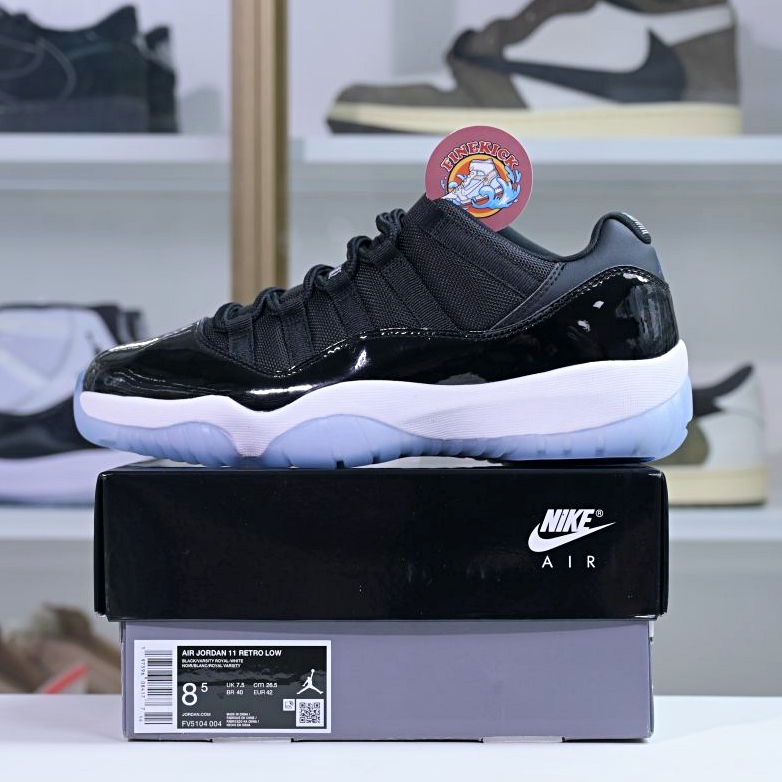 Air Jordan 11 Low