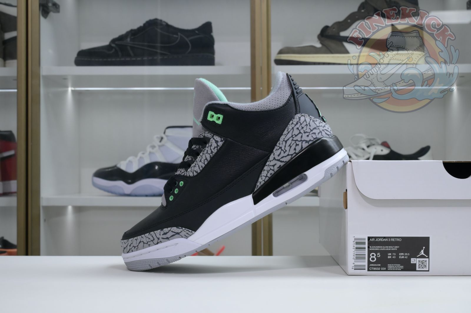 Air Jordan 3 Green Glow