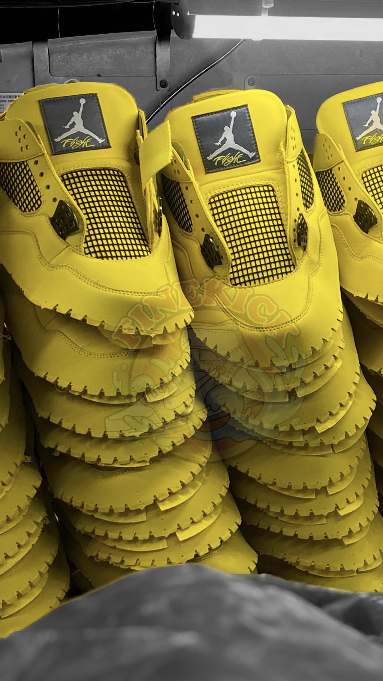 finekick will show everyone the factory production process and raw materials without reservation.