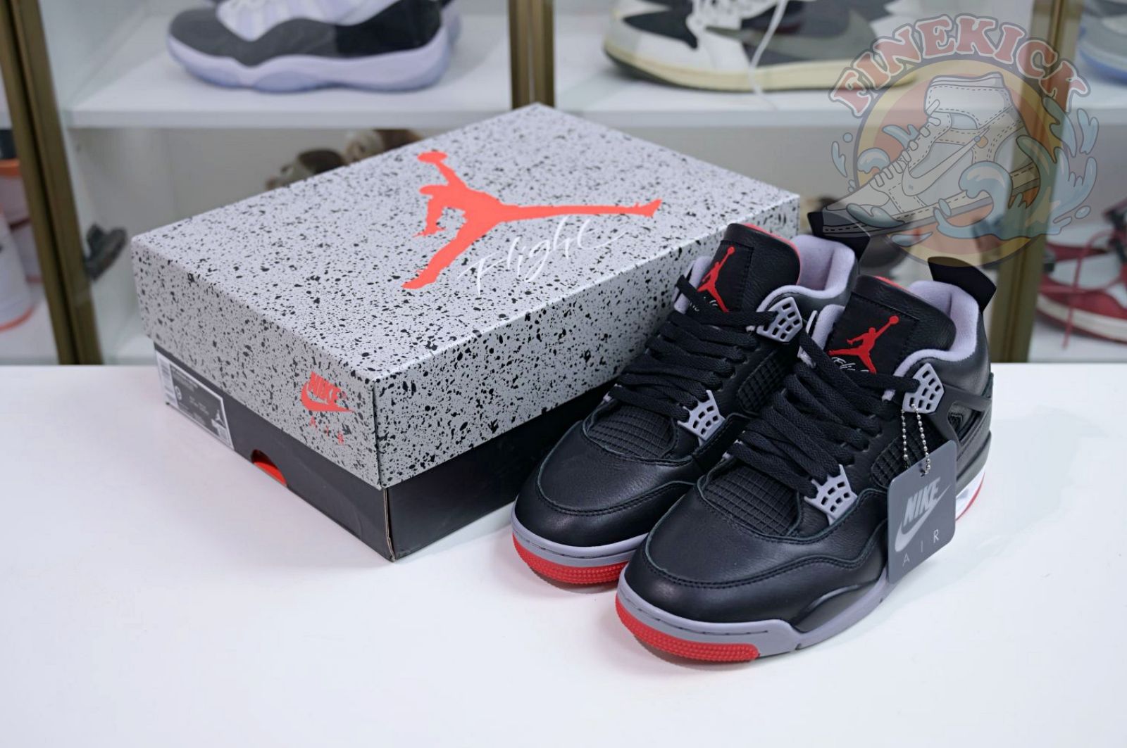 Air Jordan 4