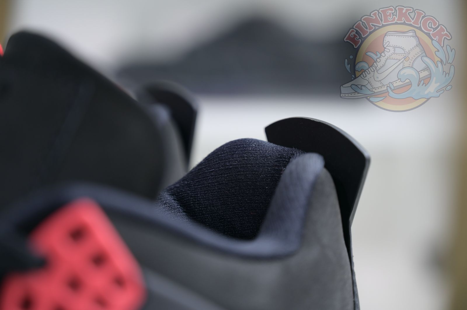 Air Jordan 4 retro raptors nrg （2018）