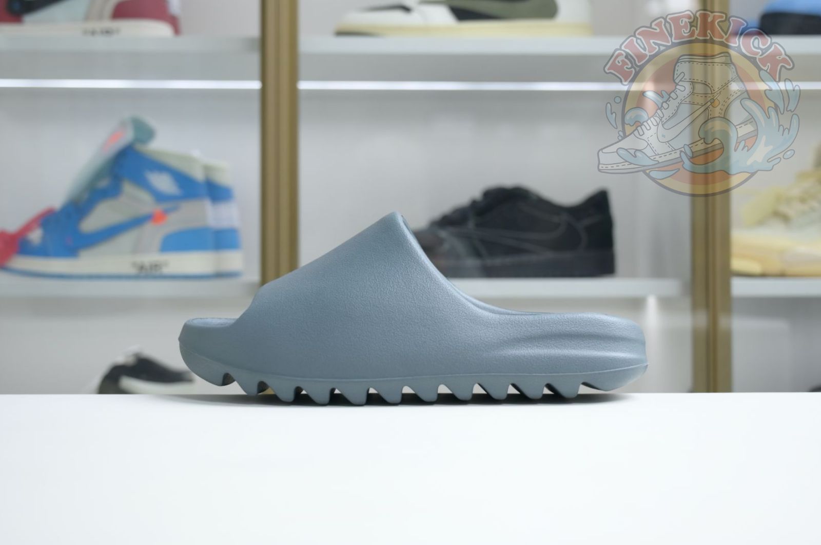 adidas originals Yeezy Slide