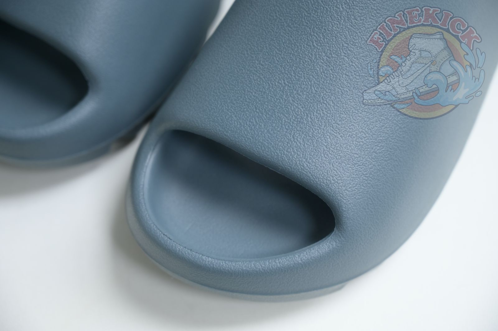 adidas originals Yeezy Slide