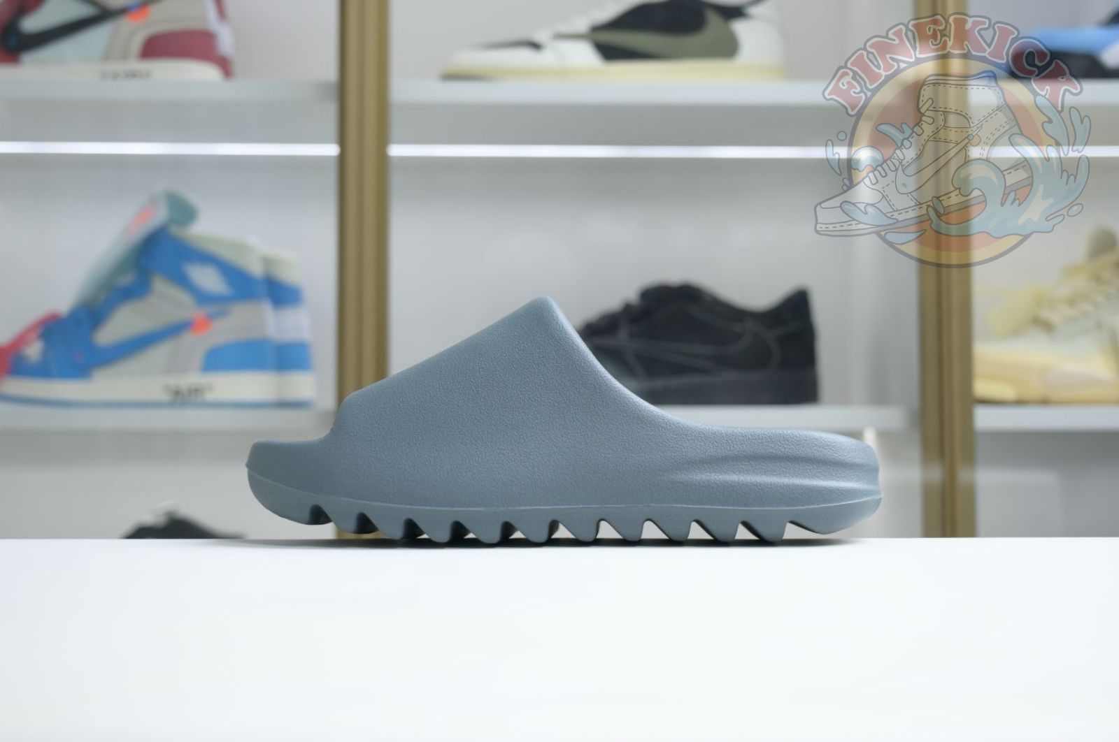 adidas originals Yeezy Slide