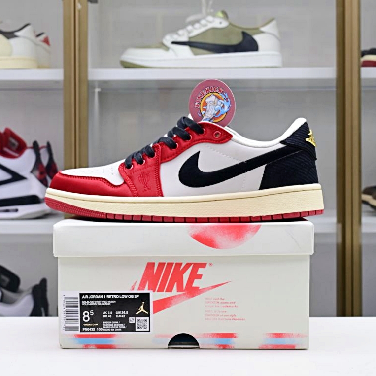 Trophy Room x Air Jordan 1 Low OG “Away”