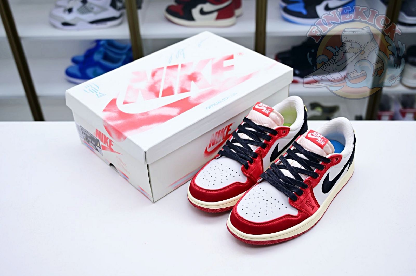 Trophy Room x Air Jordan 1 Low OG “Away”