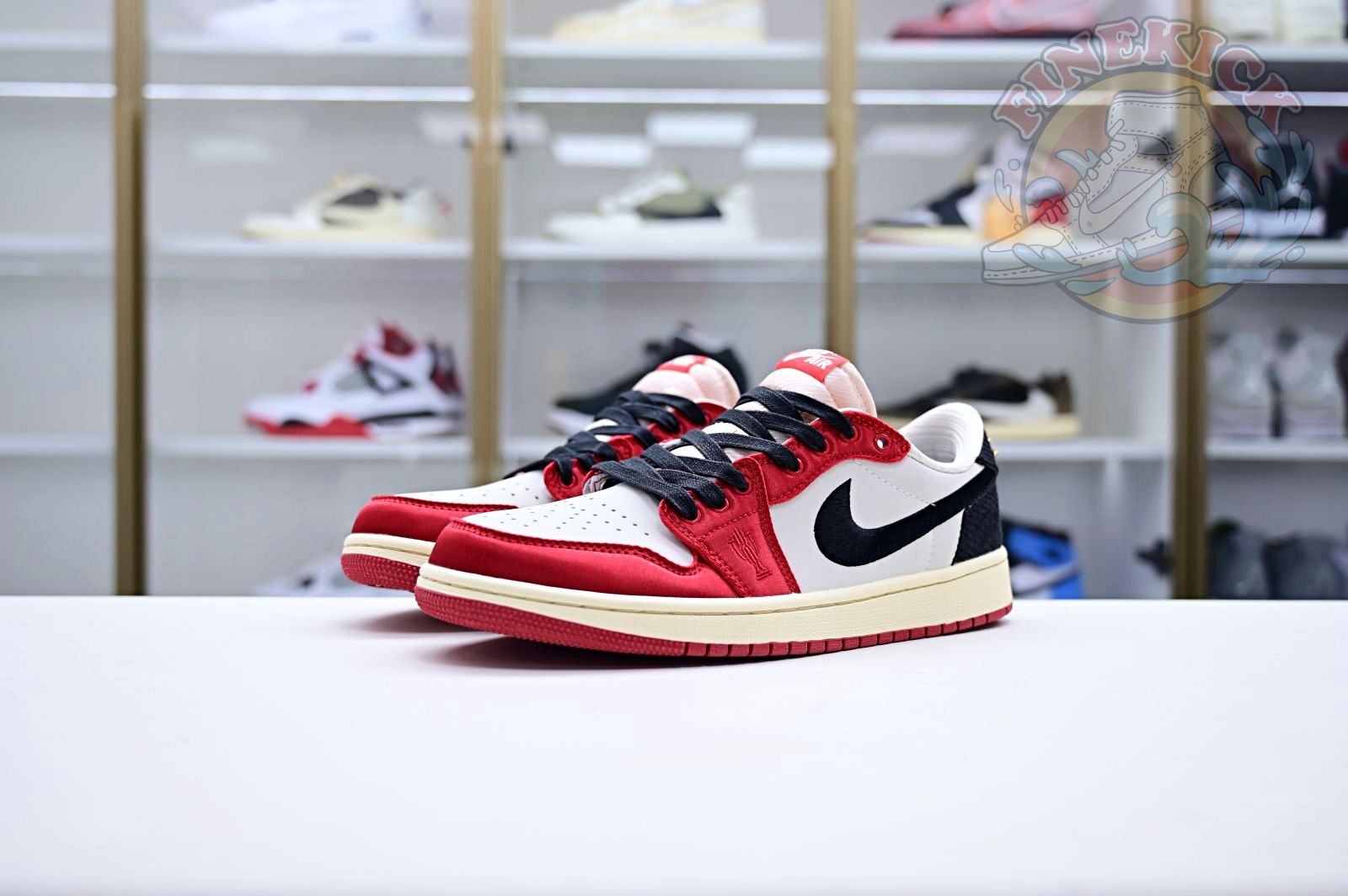 Trophy Room x Air Jordan 1 Low OG “Away”
