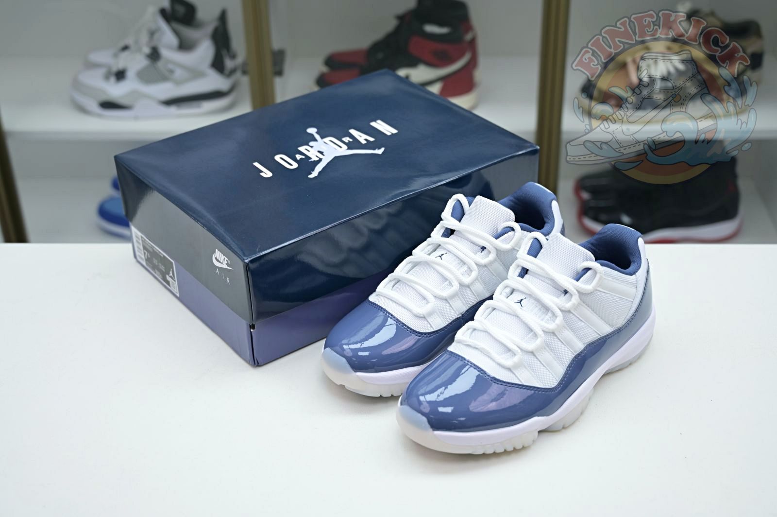 Air Jordan 11 Low“Diffused Blue”