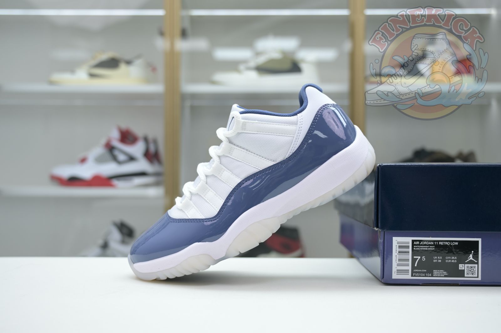 Air Jordan 11 Low“Diffused Blue”