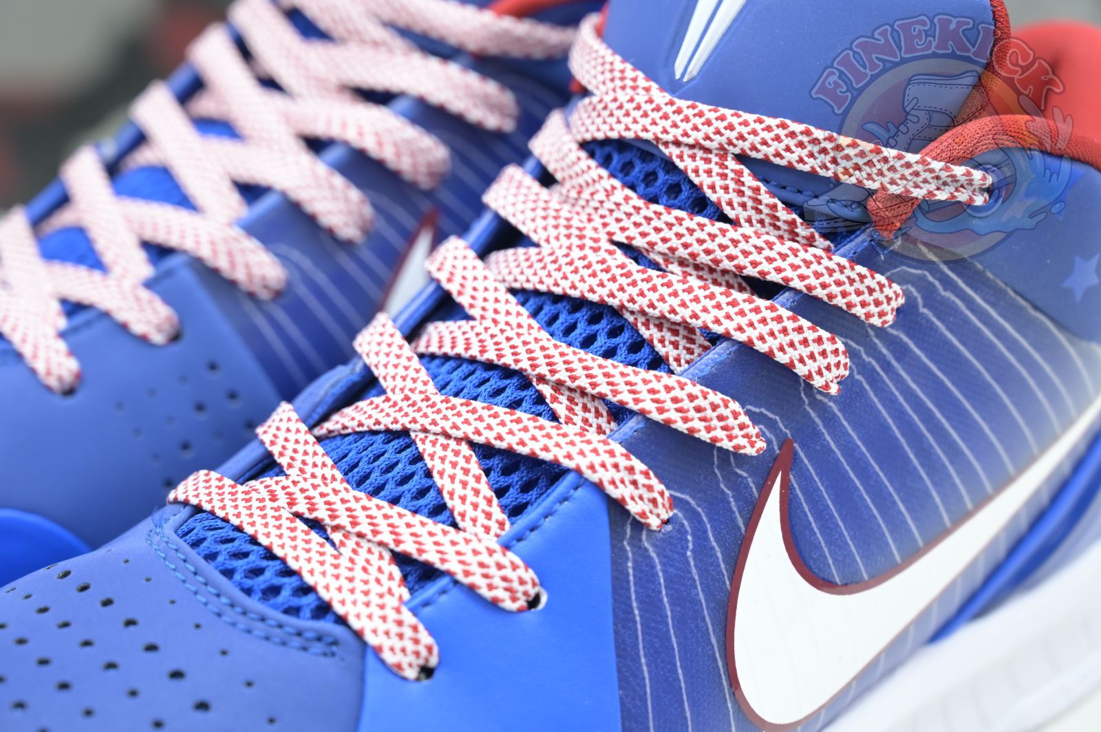 Nike Zoom Kobe 4 Protro