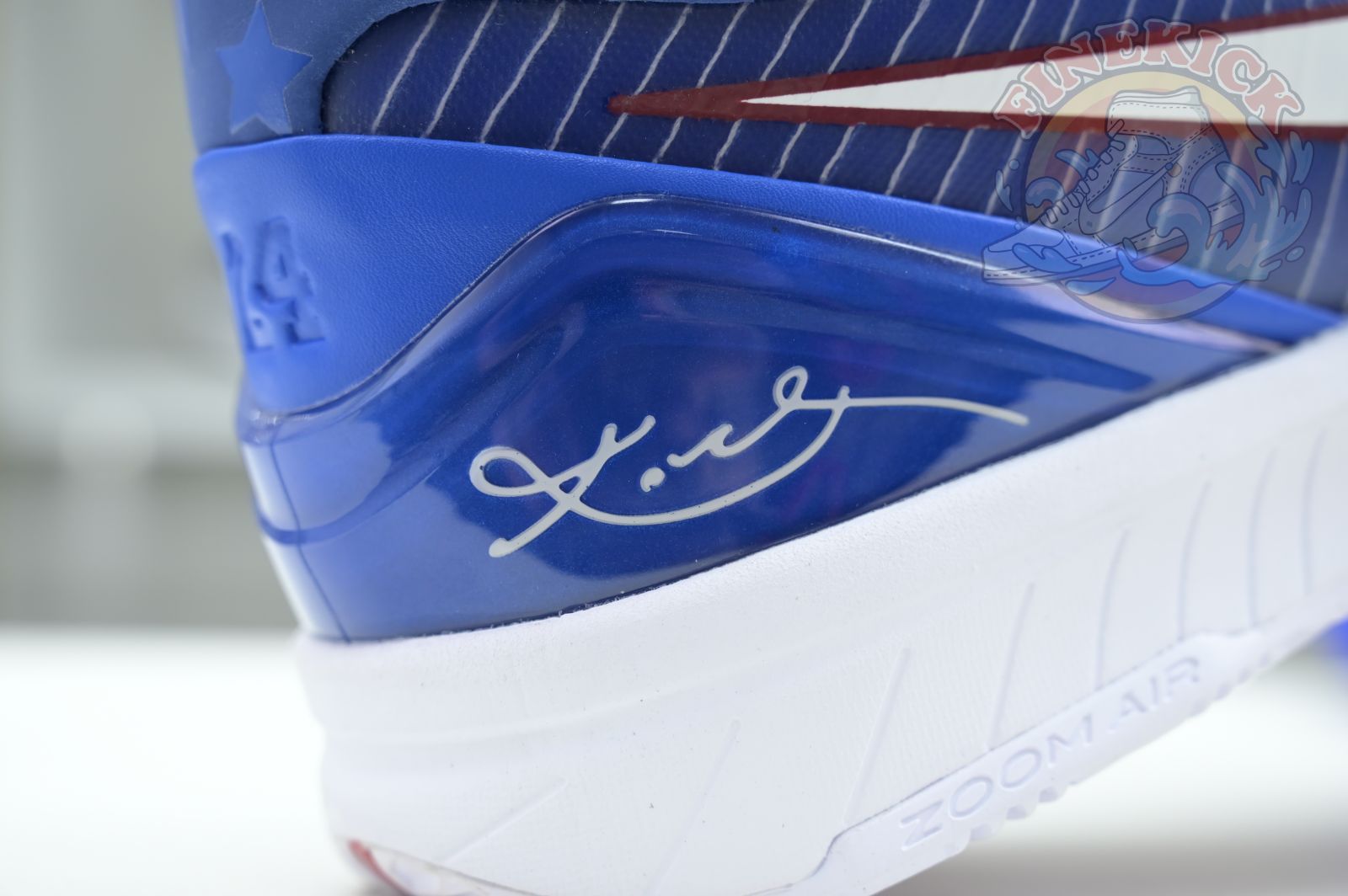 Nike Zoom Kobe 4 Protro