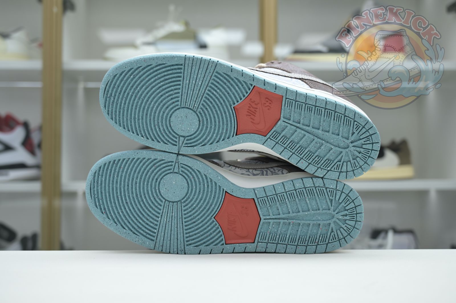 Nike SB Dunk Low