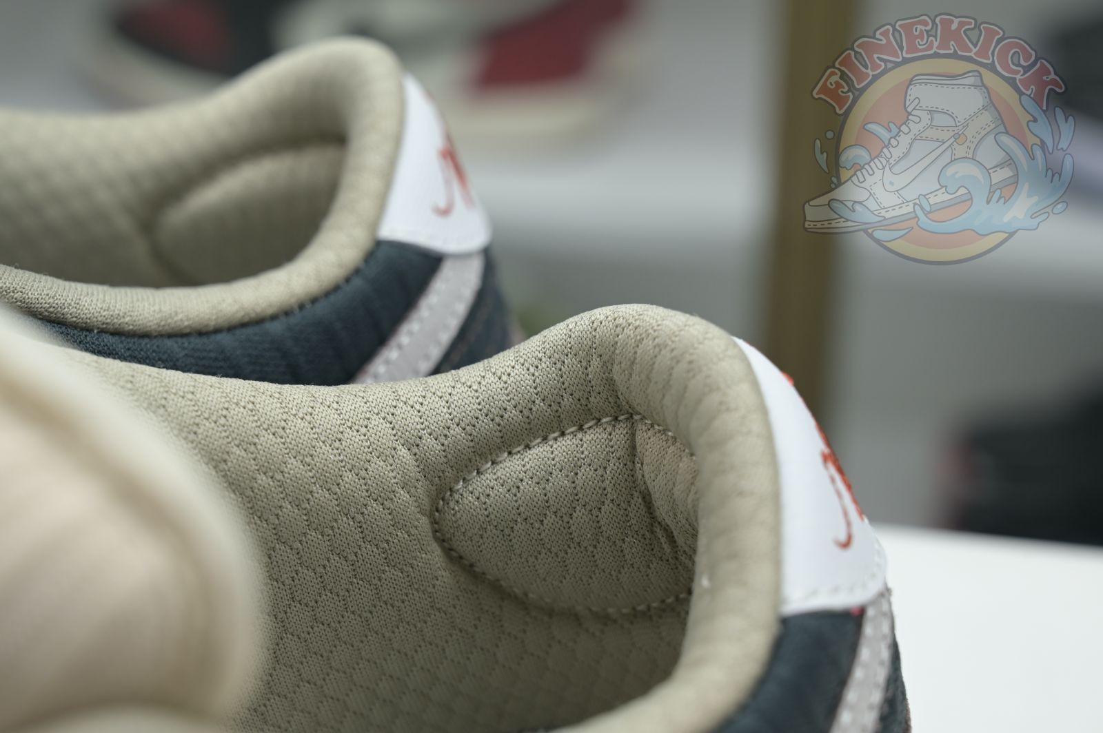 Nike SB Dunk Low