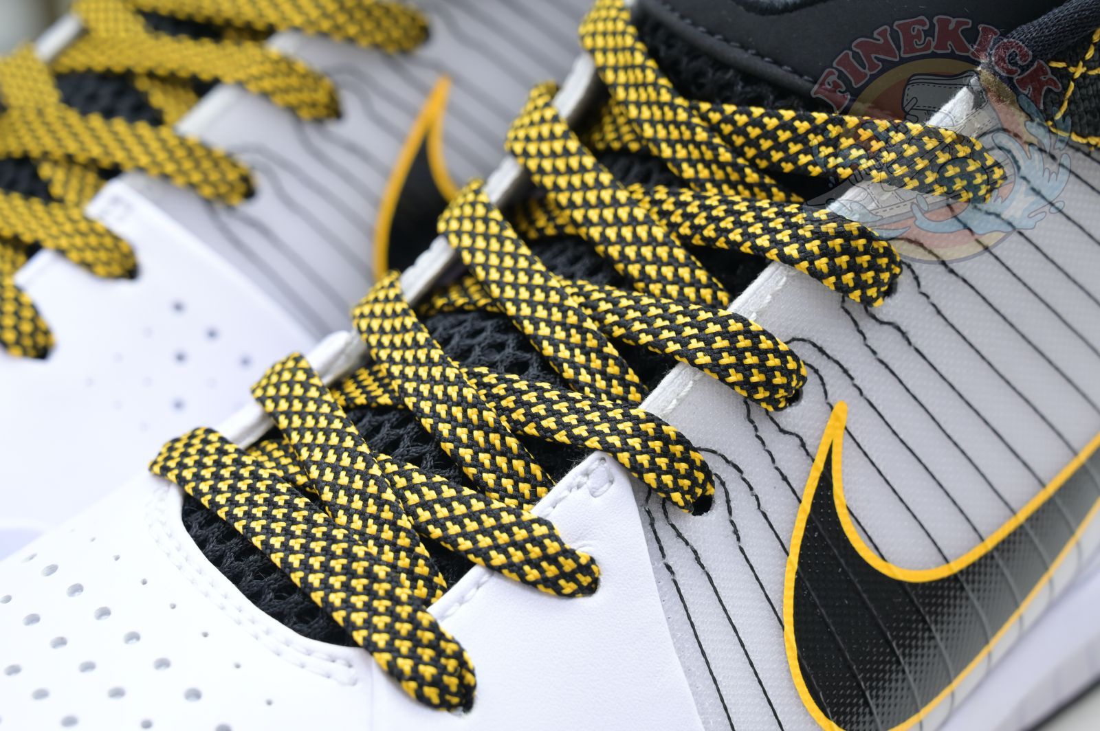 Nike Zoom Kobe 4 Protro